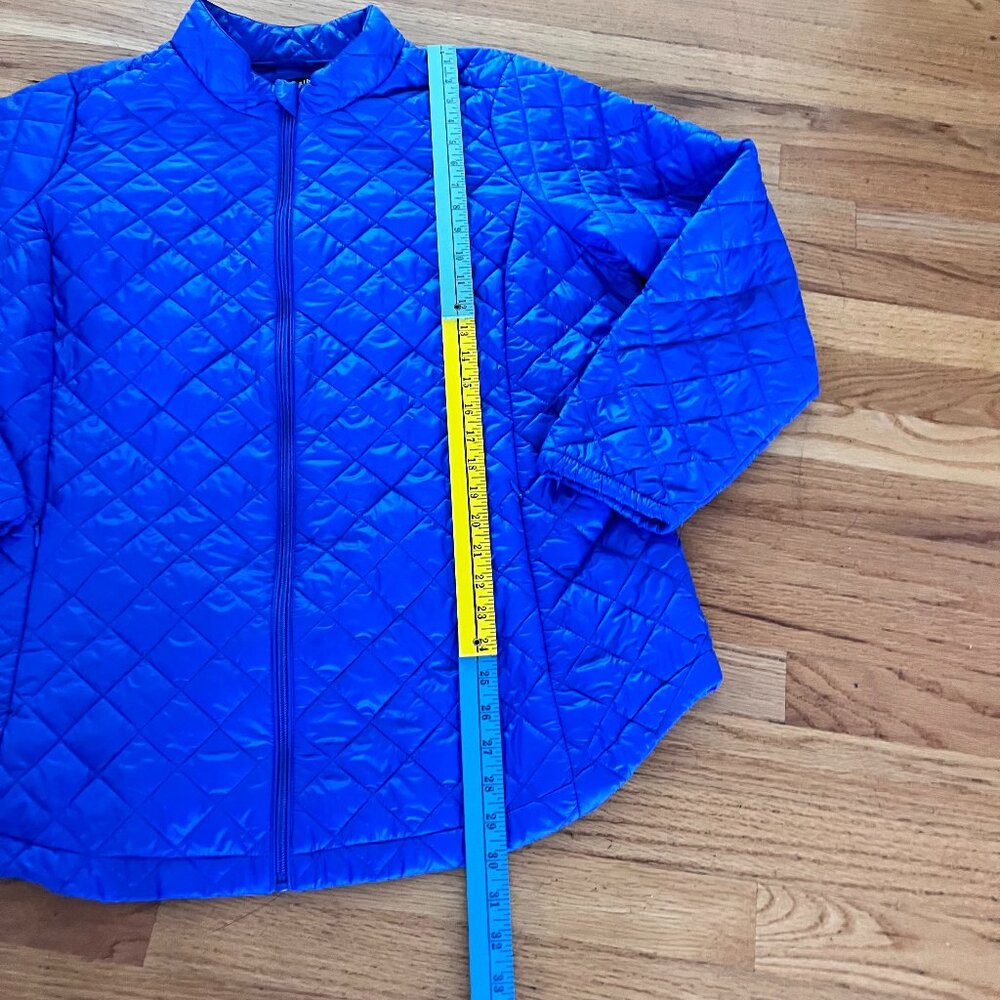 Torrid  Feel the Fit Cobalt Blue Diamond Quilted Puffer Jacket Packable Size 1 X - Picture 3 of 10